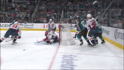 WSH@SJS: Lindgren with a great save against Tyler Toffoli