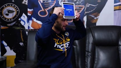 Heads Up: Thomas & Walker