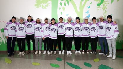 Blue Jackets Visit Nationwide Children’s Hospital and Ronald McDonald House Charities 💜