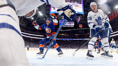 Matthew Schaefer Emil Heineman gav Peter DeBoer drömstart med Islanders