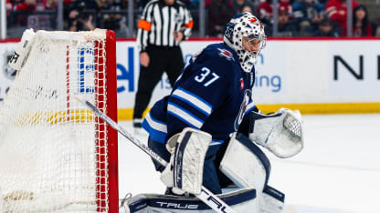 WPG Connor Hellebuyck
