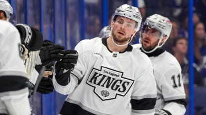 Kempe visar vägen med sina två mål