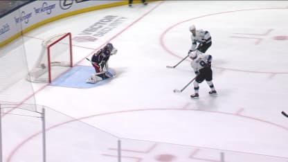 UTA@CBJ: Guenther scores goal against Elvis Merzlikins