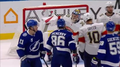 Kucherov empata el juego