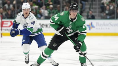 Vancouver Canucks v Dallas Stars