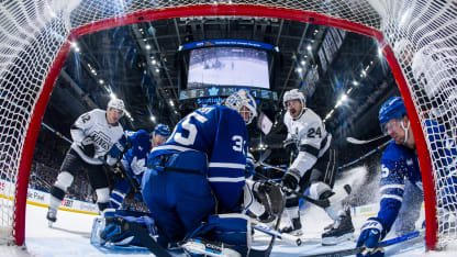 Toronto Maple Leafs föll trots gedigen insats från Dennis Hildeby