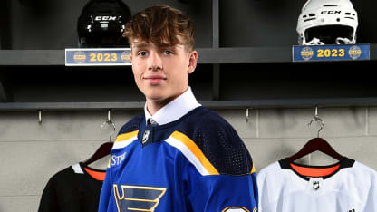 Blues sign Pekarcik to three-year entry level contract