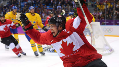 Crosby_TeamCanada_celebrates