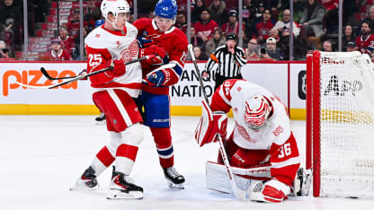 Gibson blanks Canadiens 