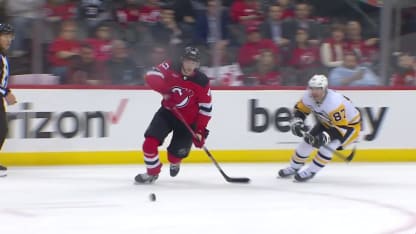 PIT@NJD: Crosby scores goal against New Jersey Devils