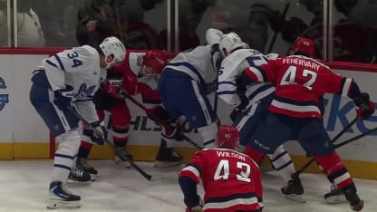 TOR@WSH: Wilson scores empty-net goal