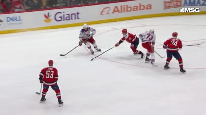 NYR@WSH: Schneider scores goal against Charlie Lindgren