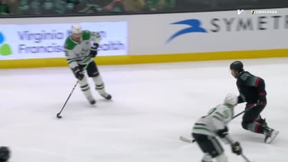 DAL@SEA: Lindell scores goal against Joey Daccord