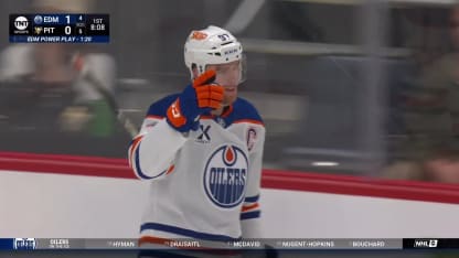 McDavid buries a beauty