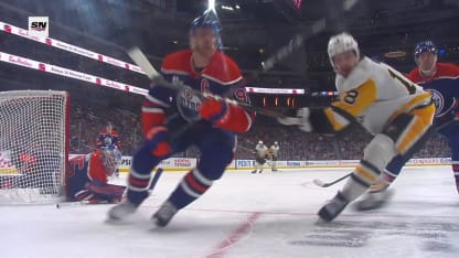 Jarry keeps the puck out