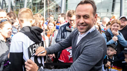 Marco Sturm Signing Autograph