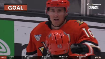 Strome starts off Ducks