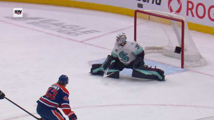 Kapanen fait vibrer les cordages en échappée