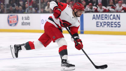 Hurricanes : Au moins deux autres matchs sans Gostisbehere