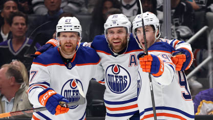 Edmonton Oilers treffen sechsfach und schwaermen vom Unterzahlspiel
