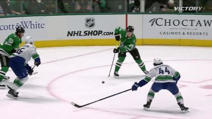 Marchment trouve l'ouverture