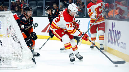 PHOTO GALLERY - FLAMES @ DUCKS