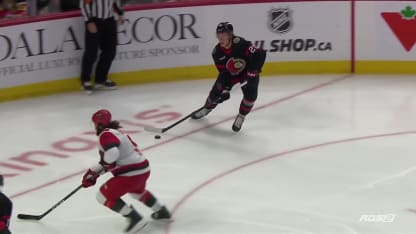 Shane Pinto with a Powerplay Goal vs. les Hurricanes de la Caroline