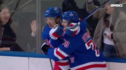 Panarin brise l'impasse en échappée