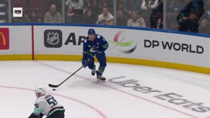 SEA@VAN: DeBrusk scores PPG against Joey Daccord