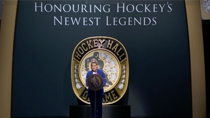 Decker speaks at Hall of Fame induction