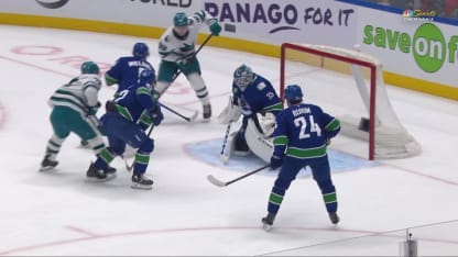 SJS@VAN: Eklund scores goal against Thatcher Demko