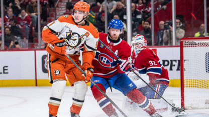 Leo Carlsson sköt Ducks till toppen i Pacific