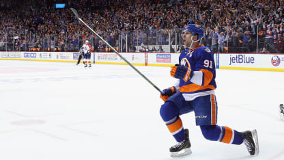 P_10.12.16_1284x722_Tavares