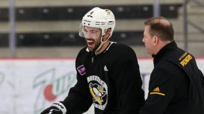 schultz-laugh-sidekick