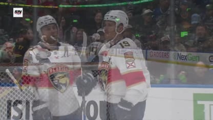 Tkachuk reçoit un cadeau