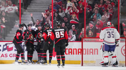 Senators celebrate vs Canadiens