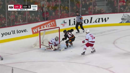 Zary nivelle la marque en 3e période