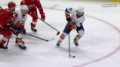 NYI@DET: Shabanov scores goal against John Gibson