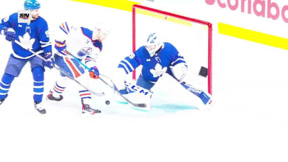 Podkolzin redirige le tir de Draisaitl