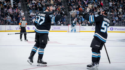 Utah Bounces Back with 3-2 Win over New York Rangers | GAME STORY 11.22.25