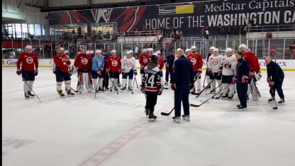Alex Ovechkin Washington Capitals begeistern 14-jaehrigen Fan aus Oesterreich