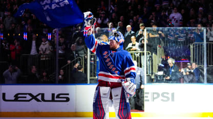 Jonathan Quick alcanza las 400 victorias en triunfo de Rangers