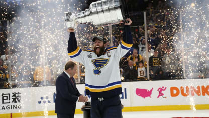 Blues raise the Stanley Cup