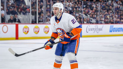 Kyle Palmieri signs 2-year contract to remain with New York Islanders