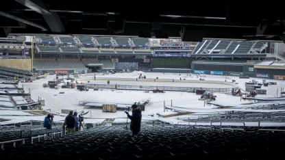 2022_Winter_Classic_rink_build