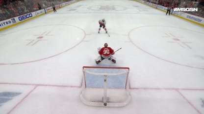 Islanders take down Blackhawks in shootout