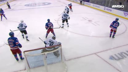 UTA@NYR: Trocheck scores PPG against Karel Vejmelka