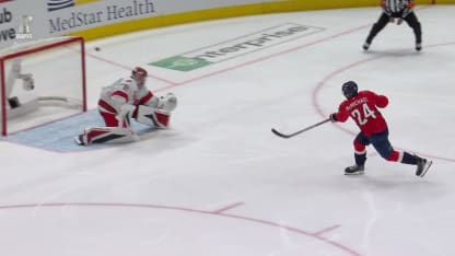 CAR@WSH: McMichael scores goal against Frederik Andersen