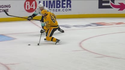 SEA@PIT: Crosby scores goal against Philipp Grubauer