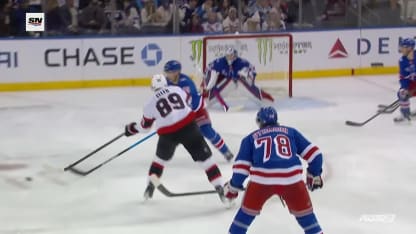 Sanderson bat Quick dans la lucarne